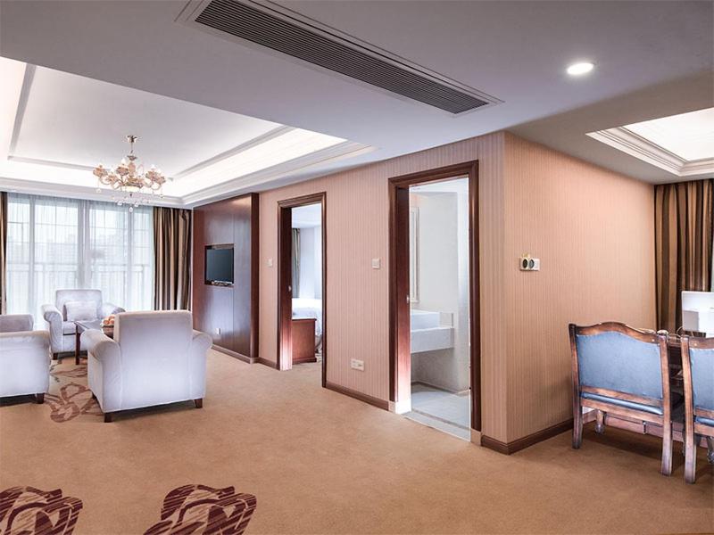 Vienna Classic Hotel Qingyuan Taihe Ancient Cave Scenic Area Exterior foto