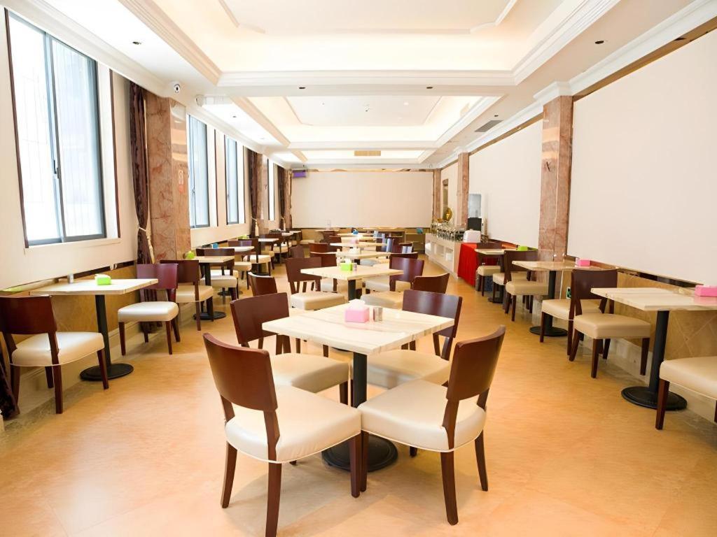 Vienna Classic Hotel Qingyuan Taihe Ancient Cave Scenic Area Exterior foto