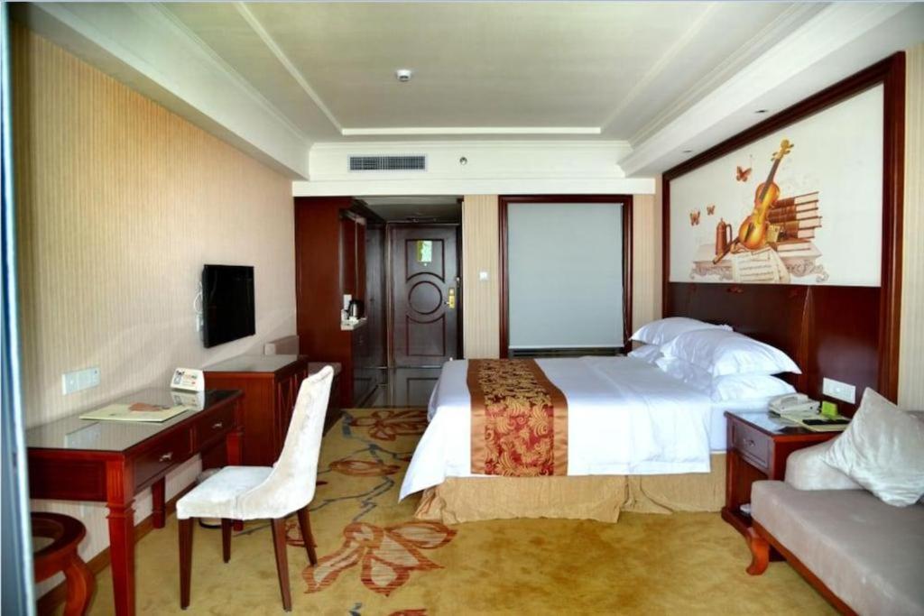 Vienna Classic Hotel Qingyuan Taihe Ancient Cave Scenic Area Exterior foto